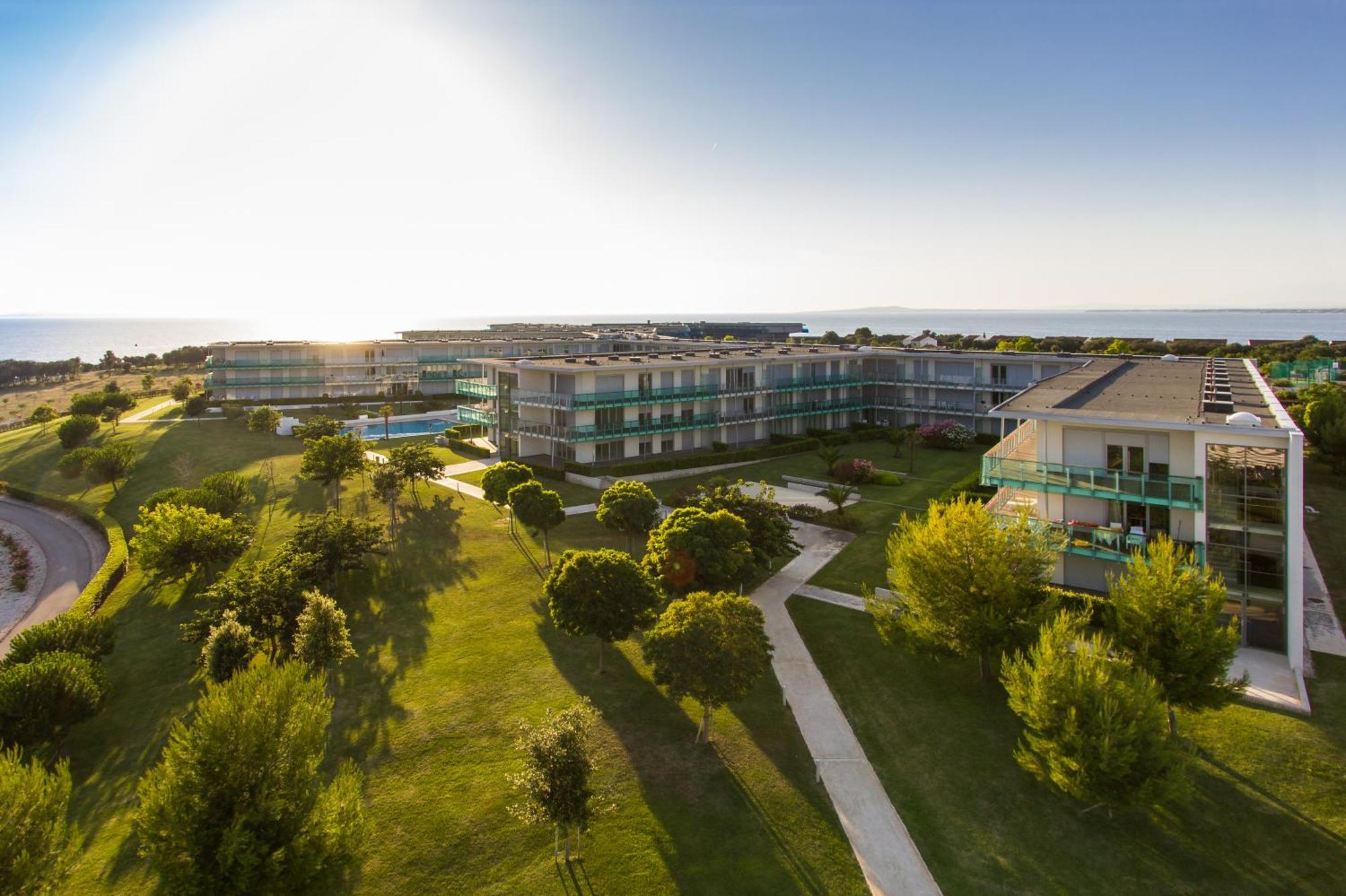 Falkensteiner Residences Senia 돈제페트레케인 외부 사진